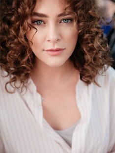 Аглая Тарасова