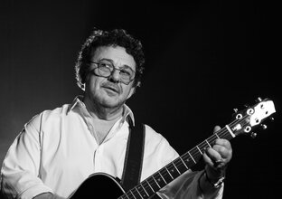 Омар Хайям (Игорь Саруханов)