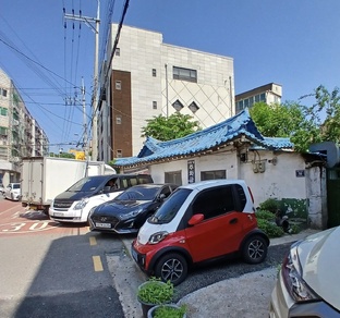 Магазины. Где найти работу. Гос учереждения Кореи