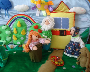 Играем в сказку.