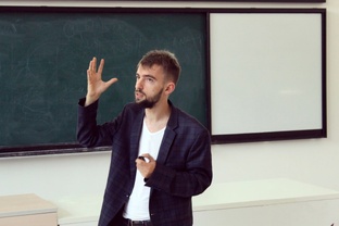Искусственный интеллект 
