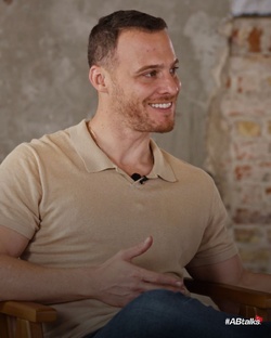 Интервью Керема Бюрсина для программы ABtalk 