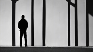 Силуэт человека