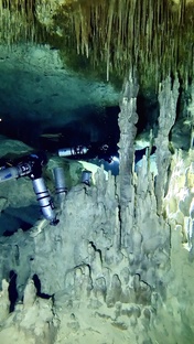 Видео о пещерном дайвинге