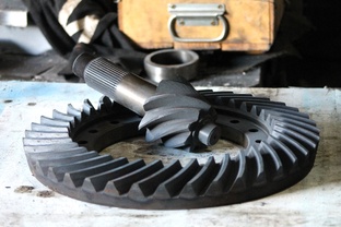 Гипоидная пара трактор BUHLER VERSATILE 2000-2335, 2375, 2425