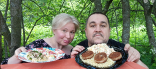 Мукбанг, обжор, еда на камеру