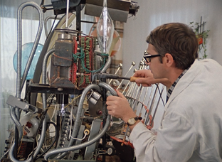 Наука и научная техника