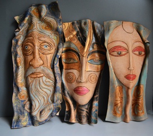 Картины, панно из кожи