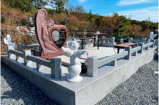 Олицовка гранитом надгробных сооружений в находке.