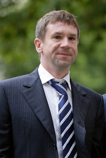 Владимир Антонов