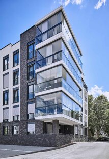 Безрамное остекление в архитектуре