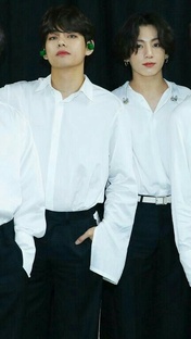 Ролики.. История. 💜ᗷTS⟭⟬💜