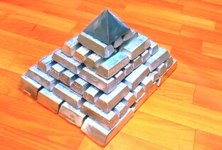 Отливка изделий из свинца и цинка.