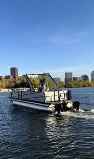 Обзор электрокатамарана