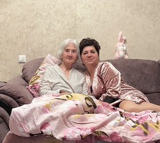 Моя мамочка! Звезда наша!