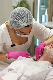 Коллагеностимуляция с препаратом Radiesse 