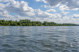 Новосибирск: от городских кварталов до Обского моря