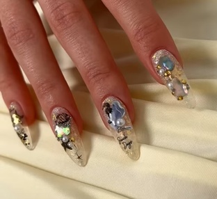 Правильно подобрать положение рук.