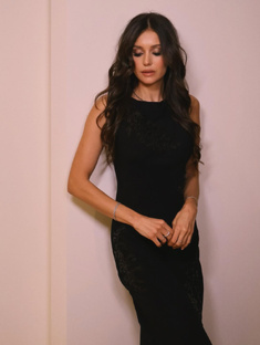 Новые фотографии и выходы в свет 