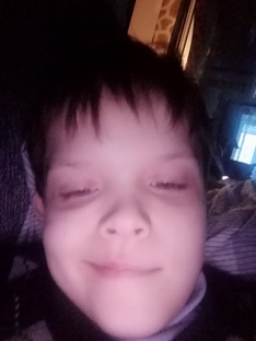 Здравствуйте я арнольд люблю проходить игры и автор канала tne Mars people games