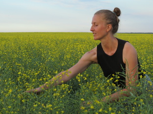 Быть Женщиной