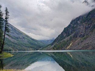 Алтай Шавлинские и Каракабакские озера, гора Пирамида