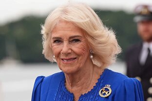 Королева Камилла