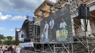 Live 2024