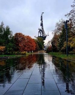 Прогулки по Москве. Только РОЛИКИ.