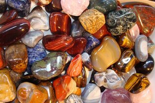 О камнях и минералах