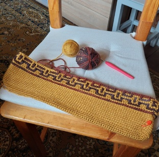 Чехлы на стул крючком.