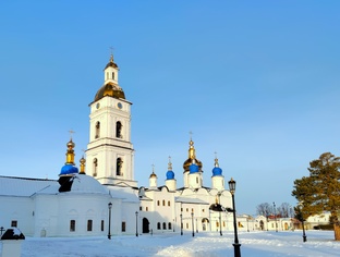 Каменные дворцы Сибири