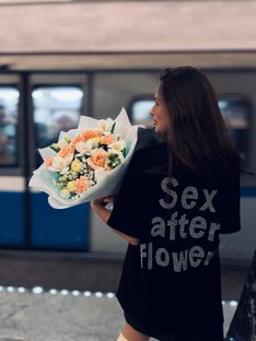 С первым днем весны! Врываемся в нее также ярко,как и наше заявление на футболке