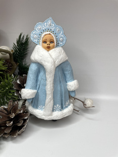 Снегурочка из ваты