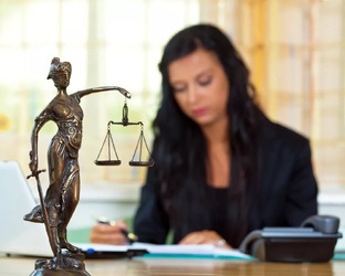 Алименты или пособие матери одиночке