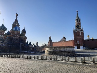 Целиком: Цветной бульвар, Петровка, Театральная и Красная площадь, Гум и Зарядье