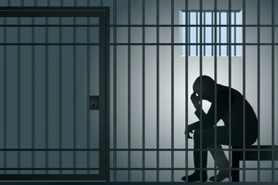 на стороне закона или нет 