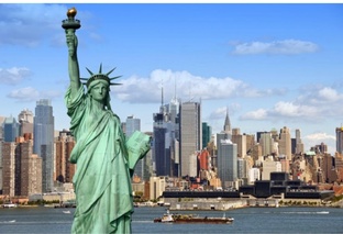 Из дальних странствий возвратясь