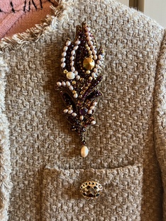 Брошь Осеннее перо