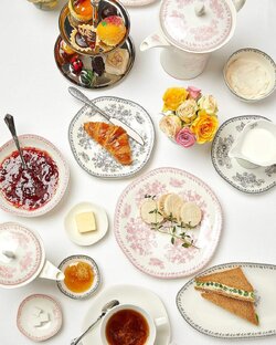 Фарфор Luzerne, серия Lancaster Garden