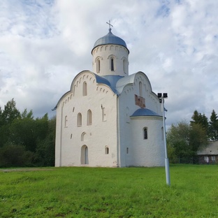 Церковь Николы на Липне.