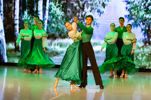 Ансамблевые танцевальные композиции.