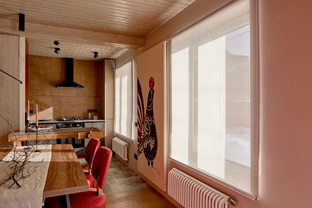 Рулонные шторы на проём окна.