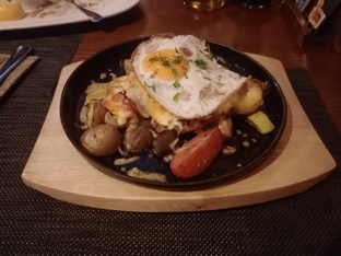 Рестораны ,пабы ,кафе 