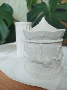 Гипс и свечи