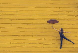 Материнство