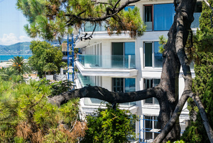 НАШИ ГОСТИНИЧНЫЕ КОМПЛЕКСЫ