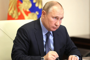 Первые.