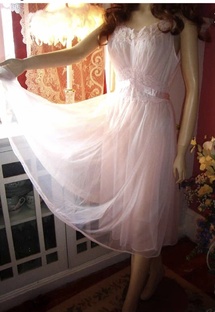 Москва в неглиже !