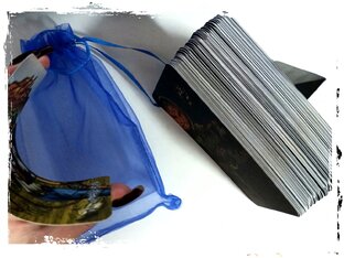 Обзоры колод таро и оракулов